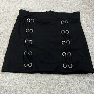 F21 Lace Up Design Skirt